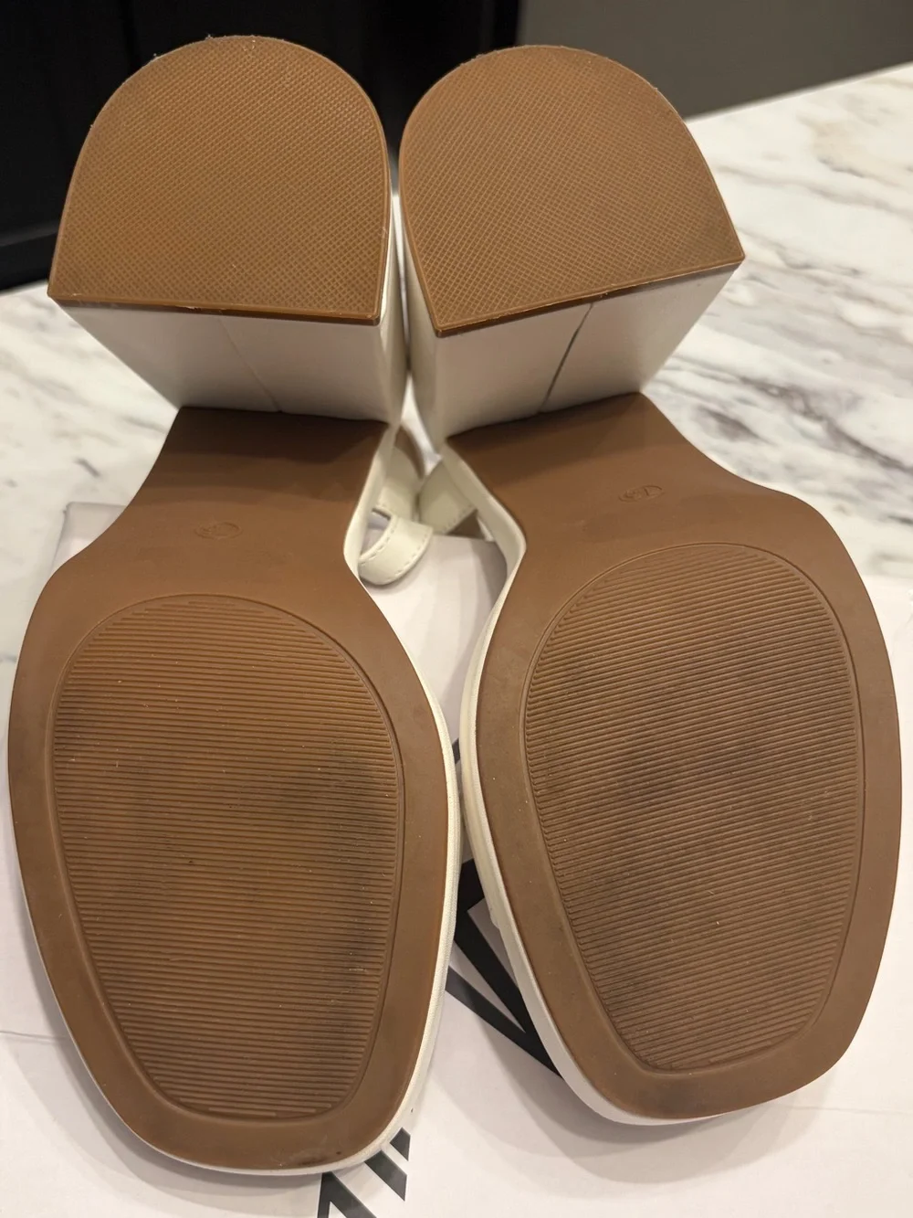 Athlefit White Platform Chunky Heel Sandals Women's US Size 7.5